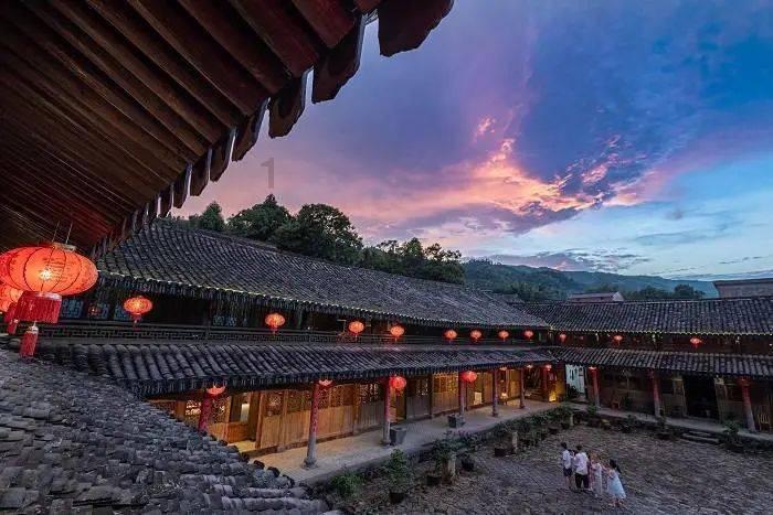 父母不同意恋爱真的不会幸福吗？游戏画面
